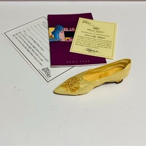 Just The Right Shoe First Lady Slipper 2000 Y2K